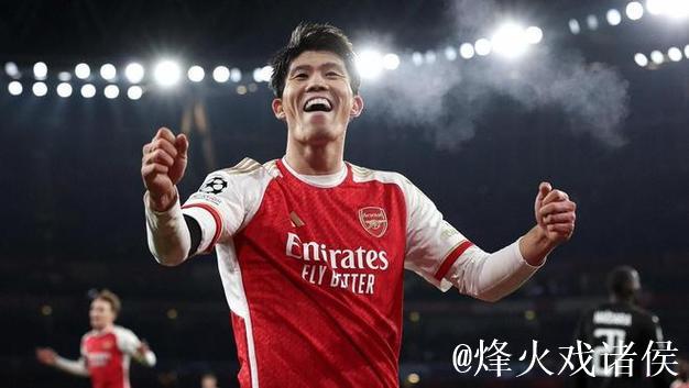 安健洋周二接受体检，即将加入阿贾克斯。