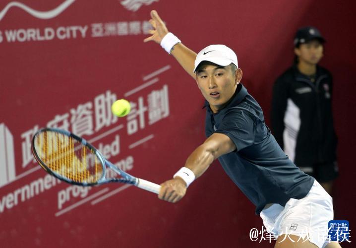 香港赛商竣程晋级八强 卢布列夫爆冷出局